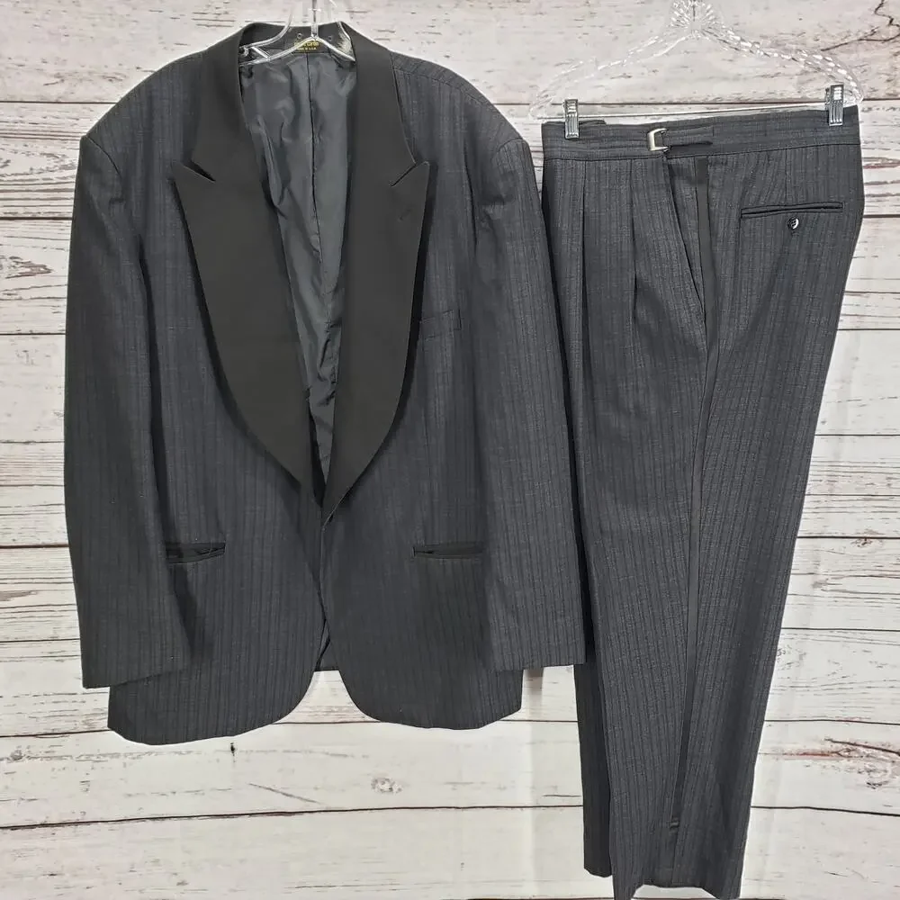 Vintage Pierre Cardin Men's Gray Black Peak Lapel Formal Suit Set Size 54L